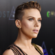 Illustration for article titled Scarlett Johansson flippantly dismisses critics of her casting as a trans manem/em